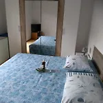 Midnight Apartamento