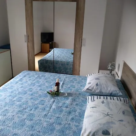 Midnight Apartment